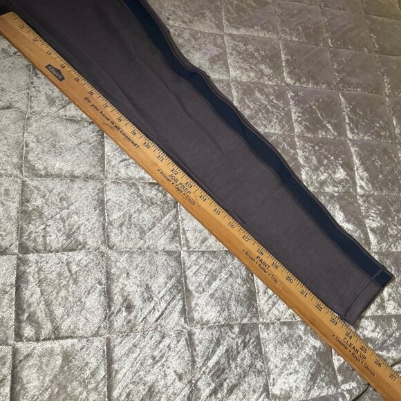 Athleta Women's Ultimate Stash Pocket 7/8 Tight Leggings Size M Gray & Navy NWT - Picture 6 of 9